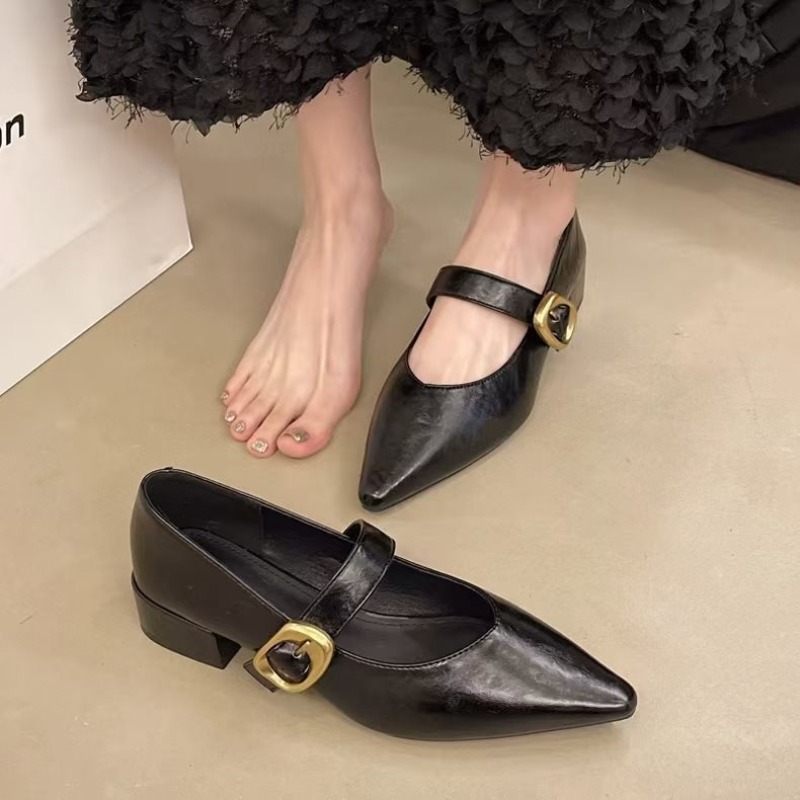 New soft soled low heeled wome - огляд і ціна Women'S Fashion Spring 2025