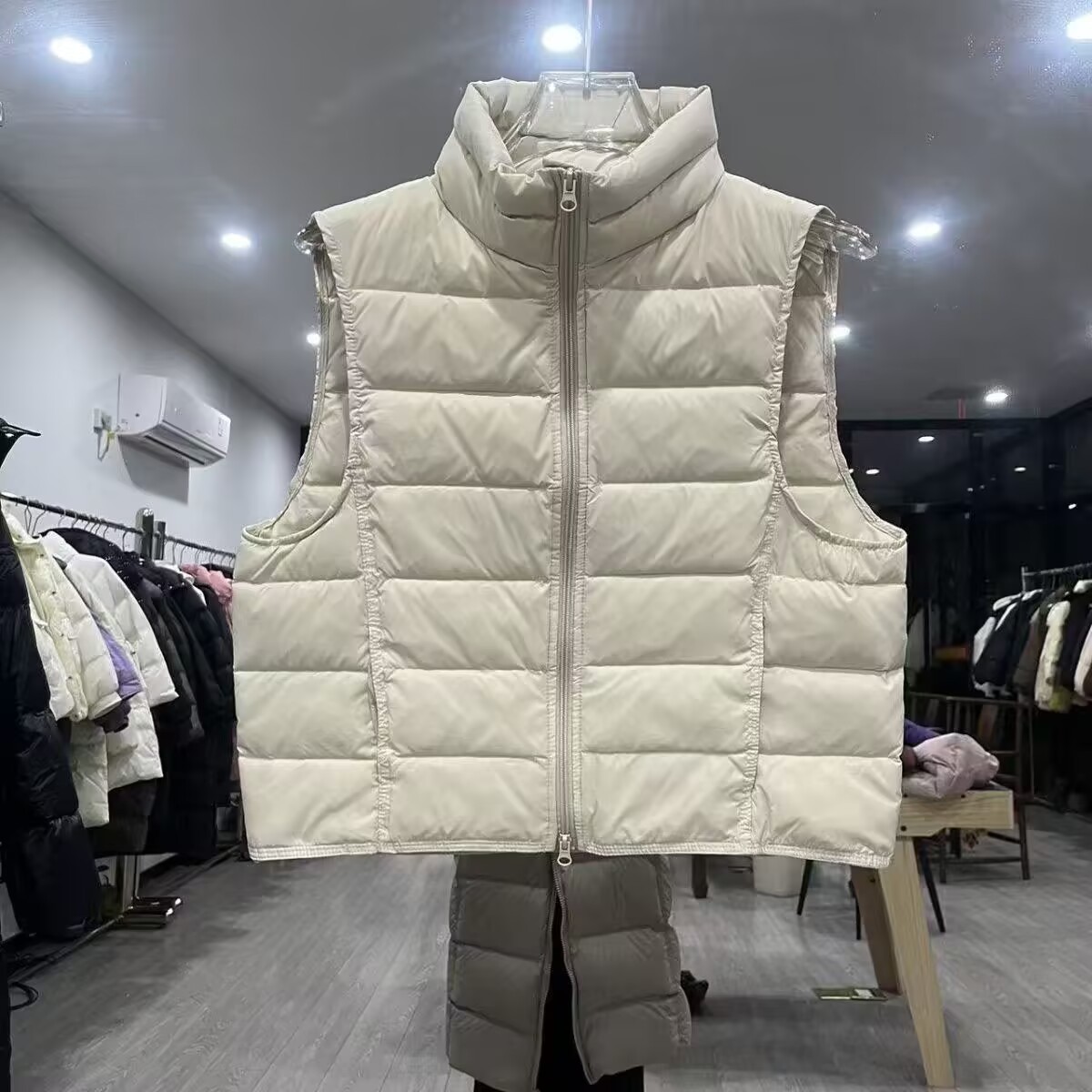 2026 Autumn/Winter New Style B - огляд і ціна Puffer Vest Fashion Women