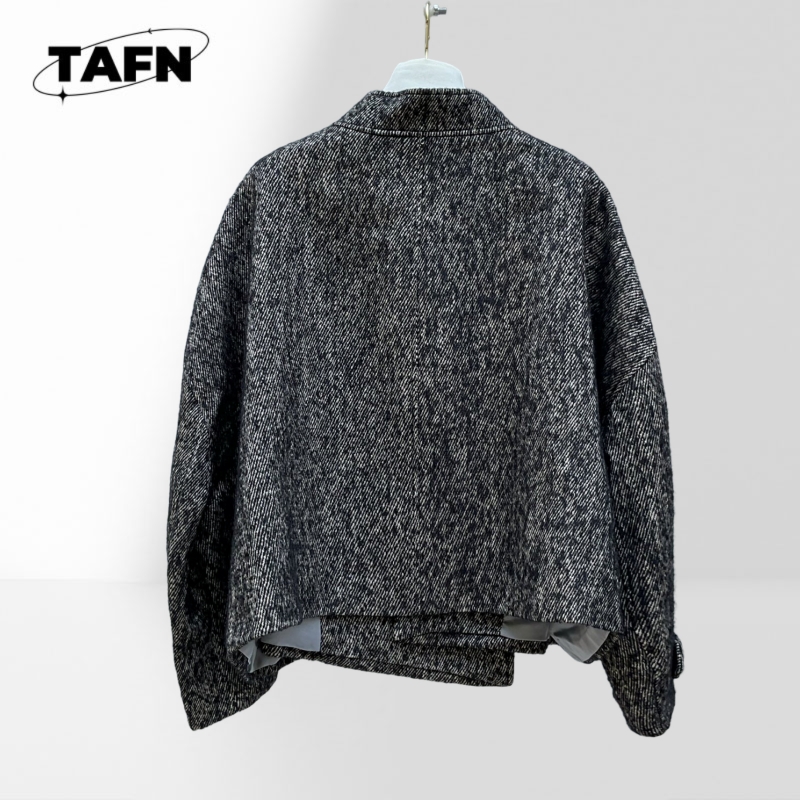 Stylish Sherpa Coats for Women - огляд і ціна Sherpa Coat Women